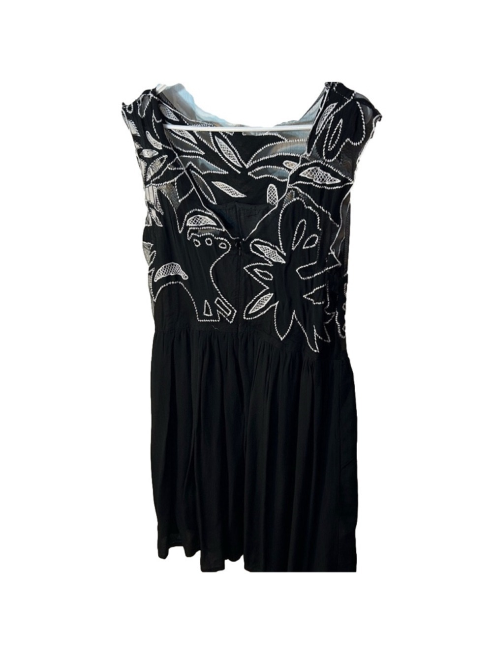 ASOS Women’s Size 14 Whimsy Goth Black Embroidered Dress – NWT - Picture 4 of 7
